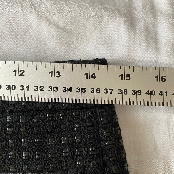 GAP Women's Checkered Textured Mini Black‎ Skirt Size 0 - Picture 7 of 10